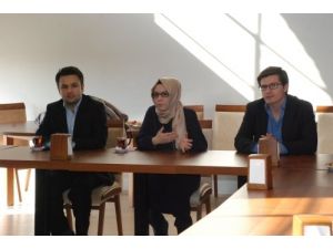 Zaman Muhabirine Rektörlük Engeli