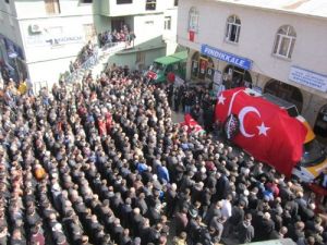 Burakcan, Memleketi Alucra'da Toprağa Verildi