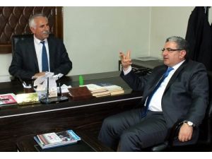 Chp Adayı İnci'den Esenlik İşçilerine Sendika Sözü