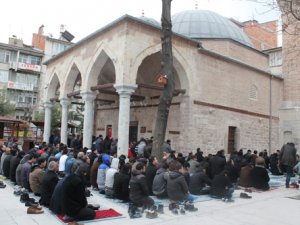 Tahir Paşa Camii ibadete açıldı