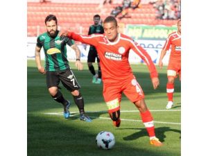 Akhisar Belediyespor: 0 - Medical Park Antalyaspor: 0