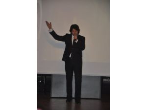 Sincan’da Da ‘herkes O'nu Okuyor’