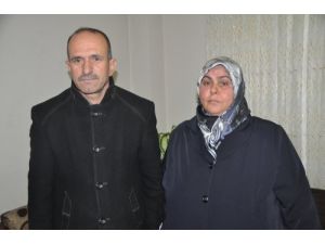 Sp'li Kadınların Seçim Çalışmasını 'Ablaların Propagandası' Diye Sundular