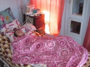 7 Aydır Bitkisel Hayatta Olan Oğlu İçin Yardım Bekliyor