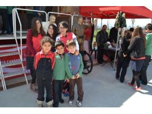 Serdivan Fatih Koleji, Çanakkale Gezici Müzesi’ni Öğrencilerle Buluşturdu