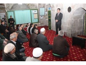 Her Cumartesi Öğle Namazından Sonra Taş Mescit’te 'Hadis Sohbeti'