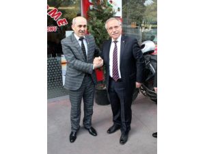 Müteahhitlerden Atıf Yiğit'e Destek: Kendisine Sonuna Kadar Kefiliz