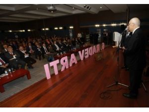 Fethi Yaşar’a Yılın Pozitif Belediye Başkanı Ödülü