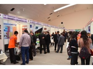 Öğrenciler Projelerini Yarıştırdı