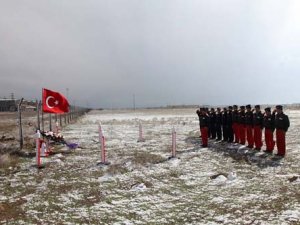 Şehit Pilot Yüzbaşı Ümit Özer unutulmadı