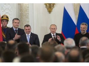 Putin, Kırım Ve Sivastopol’un Rusya’ya Bağlanması Anlaşmasını İmzaladı
