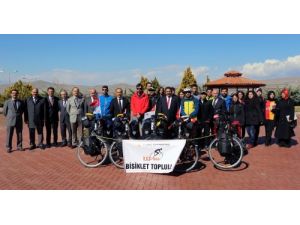 Öğrenciler, Bisikletle Çanakkale Yolunda