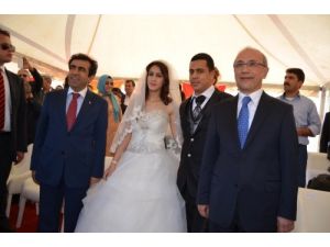 Bakan Elvan, Akdeniz Sahil Yolu Üzerindeki Boğsak Tünelini Açtı