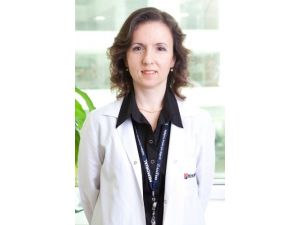 Çocukların Sık Sık Öpülmesi Hastalığa Neden Olabilir!