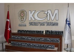 Gaziantep’te Bin 706 Adet Gümrük Kaçağı Cep Telefonu Ele Geçirildi