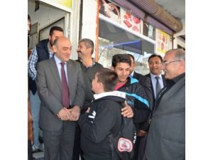 Prof. Dr. Akgemci'den 10 Bin Öğrenciye Online Eğitim Desteği