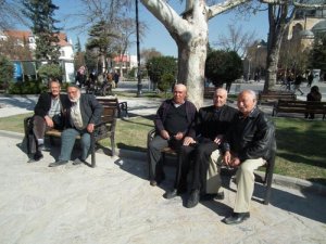 Emeklinin gündemi yerel seçimler