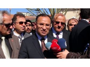 Adalet Bakanı Bozdağ'dan Twitter Açıklaması