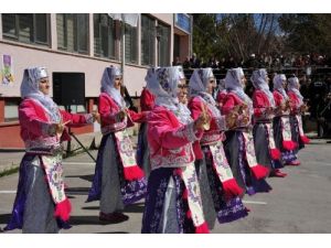 Kırşehir’de De Nevruz Coşkuyla Kutlandı