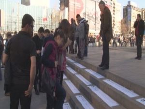 Twitter’in Kapatılması Ankara’da Protesto Edildi
