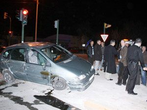 Kaza yapan alkollü şahıs biber gazıyla etkisizleştirildi