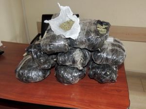 Nevşehir'de Yaklaşık 8,5 Kg. Esrar Ele Geçirildi