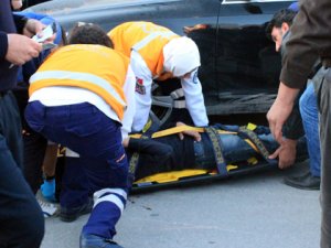 Konya'da motosiklet yayaya çarptı: 2 yaralı