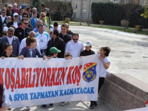 Konya'da vatandaşlar halk sağlığı için yürüdüler