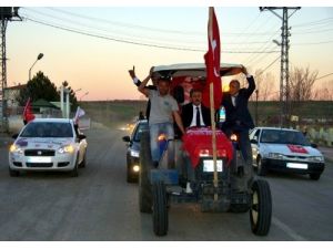 Mustafa Destici Mitinge Traktörle Gitti