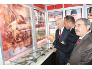 Çanakkale Gezici Tır'ı Sivas’a Geldi