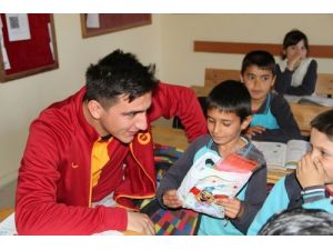 Aksaray Ultraslan’dan Eğitime Destek