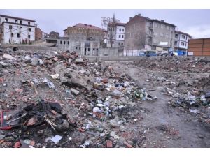 Sahipsiz Mezar, Kentsel Dönüşüme Kurban Gitti