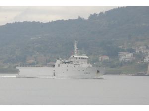 Fransa Savaş Gemisi Çanakkale Boğazı'ndan Geçti