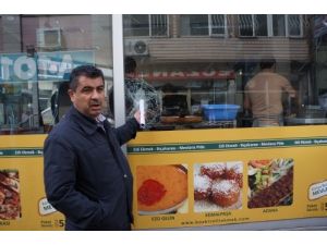 Haraççıların İşyerine Saldırma Anı Kamerada