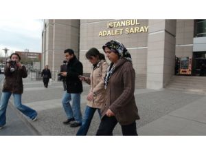 Berkin Elvan'ın Annesi Başbakan'dan Şikayetçi Oldu