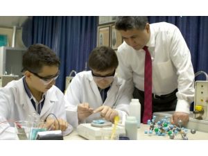 Atlantik Ahmet Ulusoy Liseleri, Başarılı Okullar Listesinin Zirvesinde