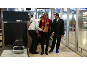 Galatasaray, Torku Konyaspor Maçı İçin Yola Çıktı