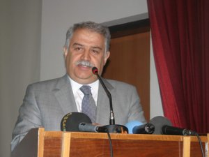 İlahiyat isim engeline takıldı