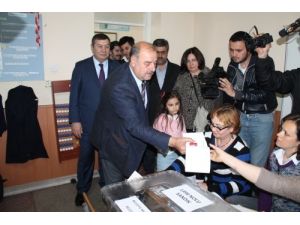 Mhp İzmir Büyükşehir Adayı Taşer Oyunu Bornova'da Kullandı