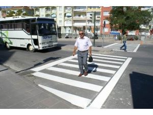 Yaya Geçitlerine Dikkat Etmeyen Sürücülere 20 Ceza Puanı Verilecek