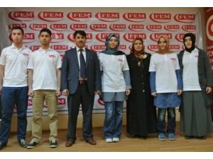 Ygs Türkiye 4.'sü Doktor Olmak İstiyor