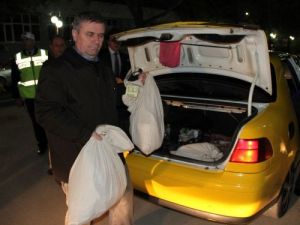 Oylar Çuvallarla İlçe Seçim Merkezlerine Taşınıyor