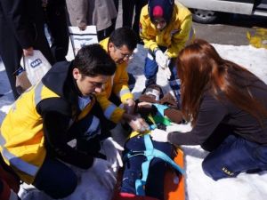 Emniyet Amirinin Çarptığı Yaya Hastaneye Kaldırıldı