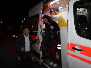 Doğuma giderken kaza yaptı !