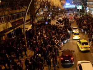 YSK önünde seçim sonuçları protesto edildi