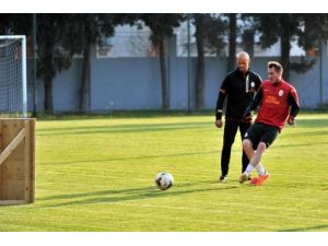 Galatasaray'da Fenerbahçe Maçı Hazırlıkları Başladı