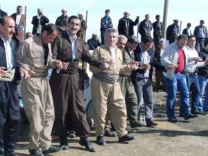 Irak sınırında AK Parti sevinci