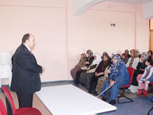 BAŞKÖY-DER’den bayanlara özel dini ve ilkyardım programı