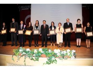 Prof. Dr. Baki Komsuoğlu Bilim Teşvik Ödülleri Sahiplerini Buldu