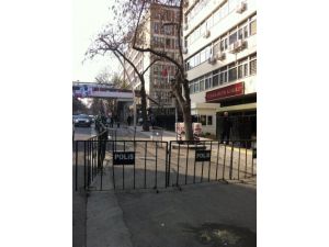 Ysk Önünde Güvenlik Tedbirleri Artırıldı